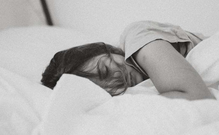 Benefits of Sleeping on Your Back: Pros & Cons of Being a Back Sleeper