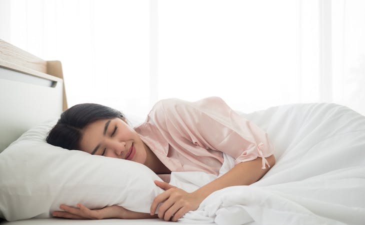 Side Sleeper Guide: How to Sleep on Your Side