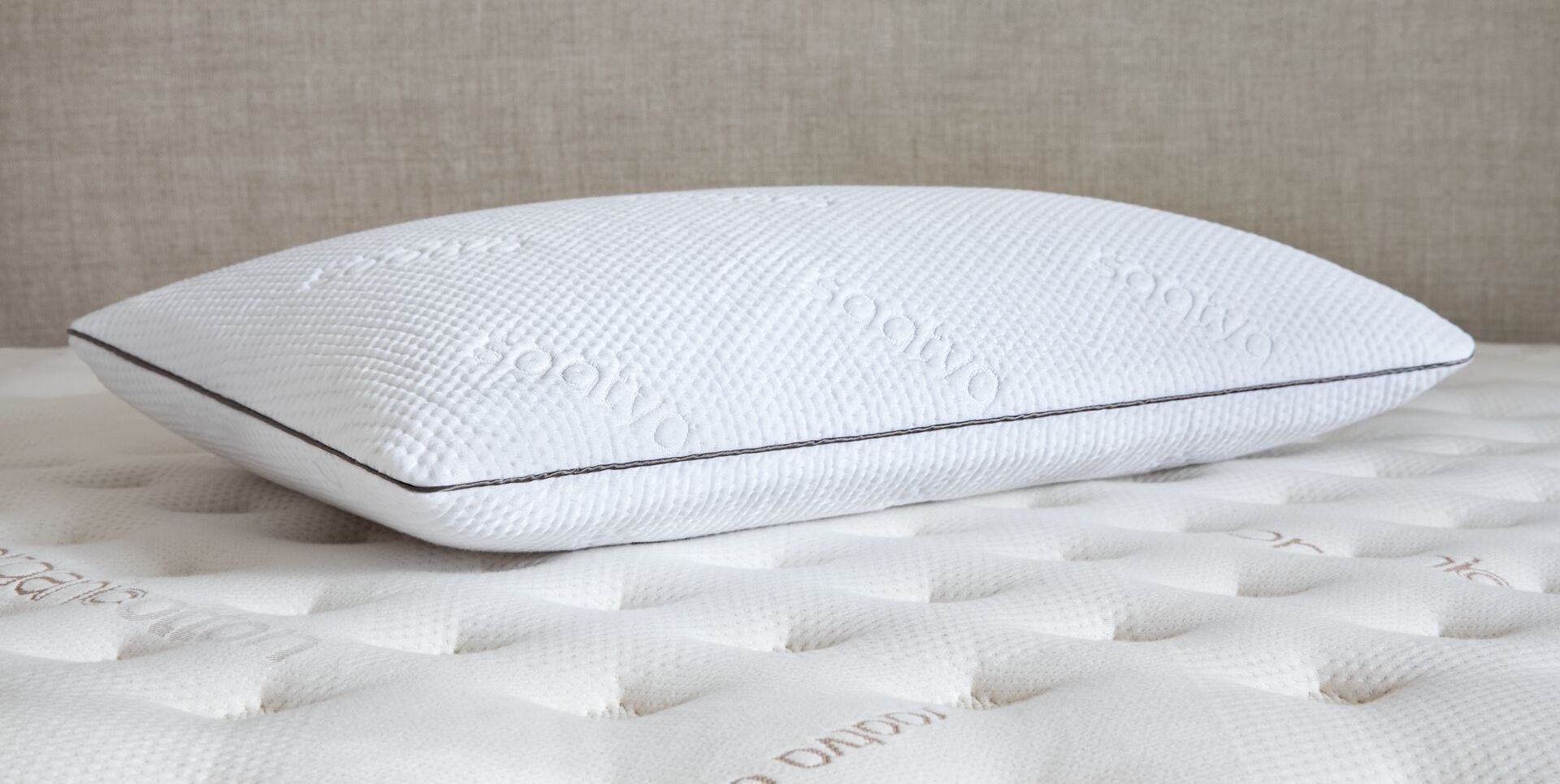 Is a Shredded Memory Foam Pillow Better? - Hullo