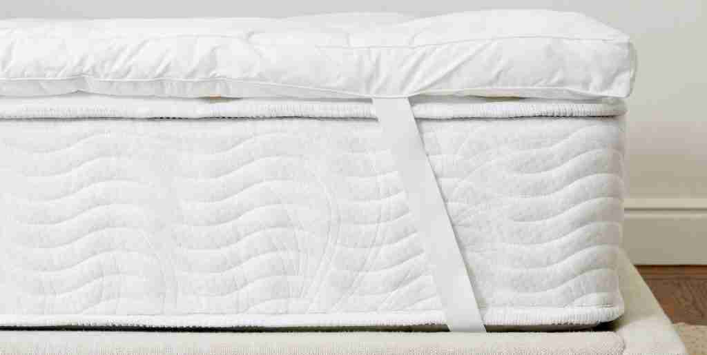 down alternative featherbed mattress topper