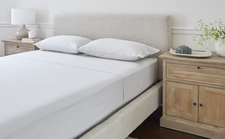 saatva essential sheets on bed