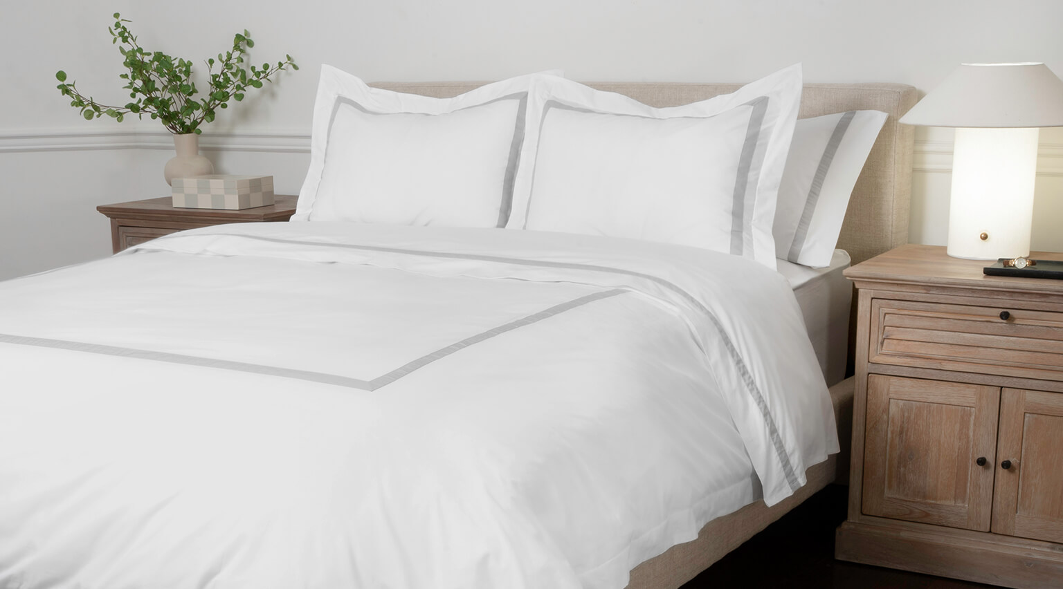 Banded Percale Duvet Cover & Percale Duvet Sets | Saatva